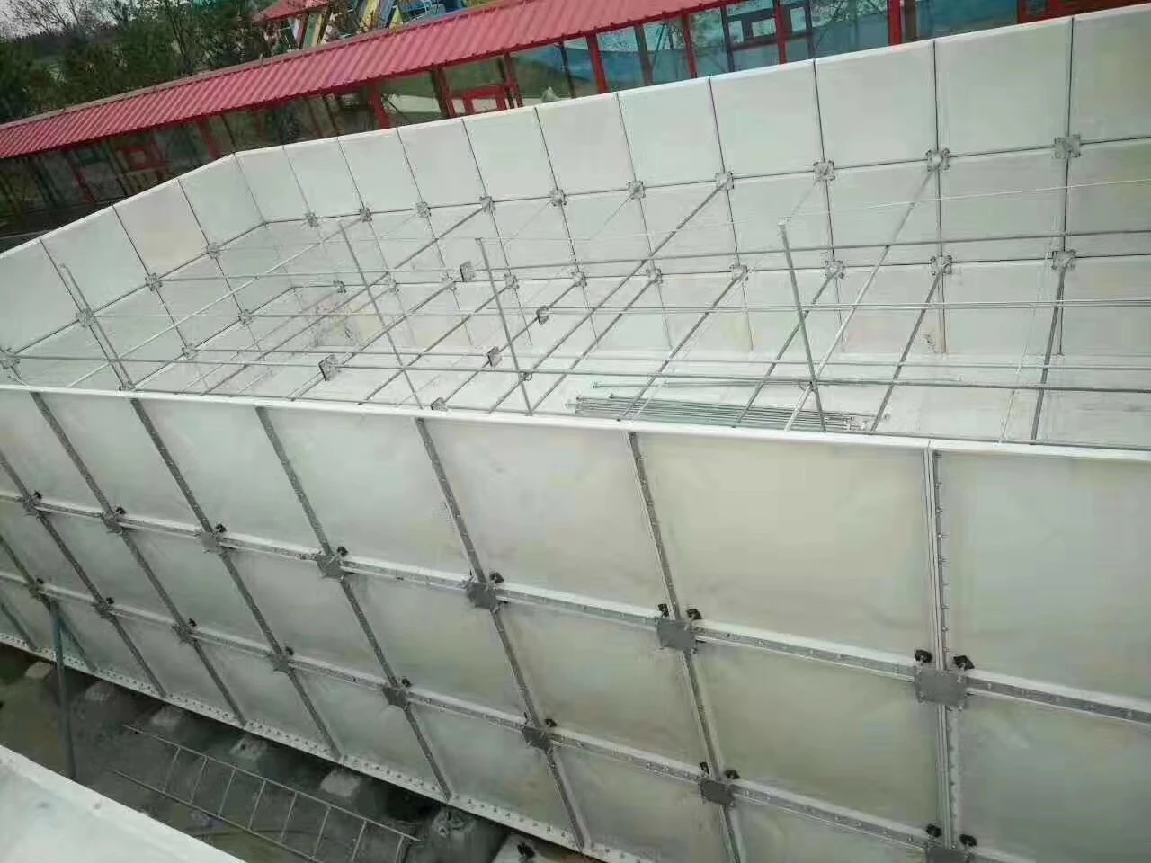 玻璃钢水箱 · 原站实拍